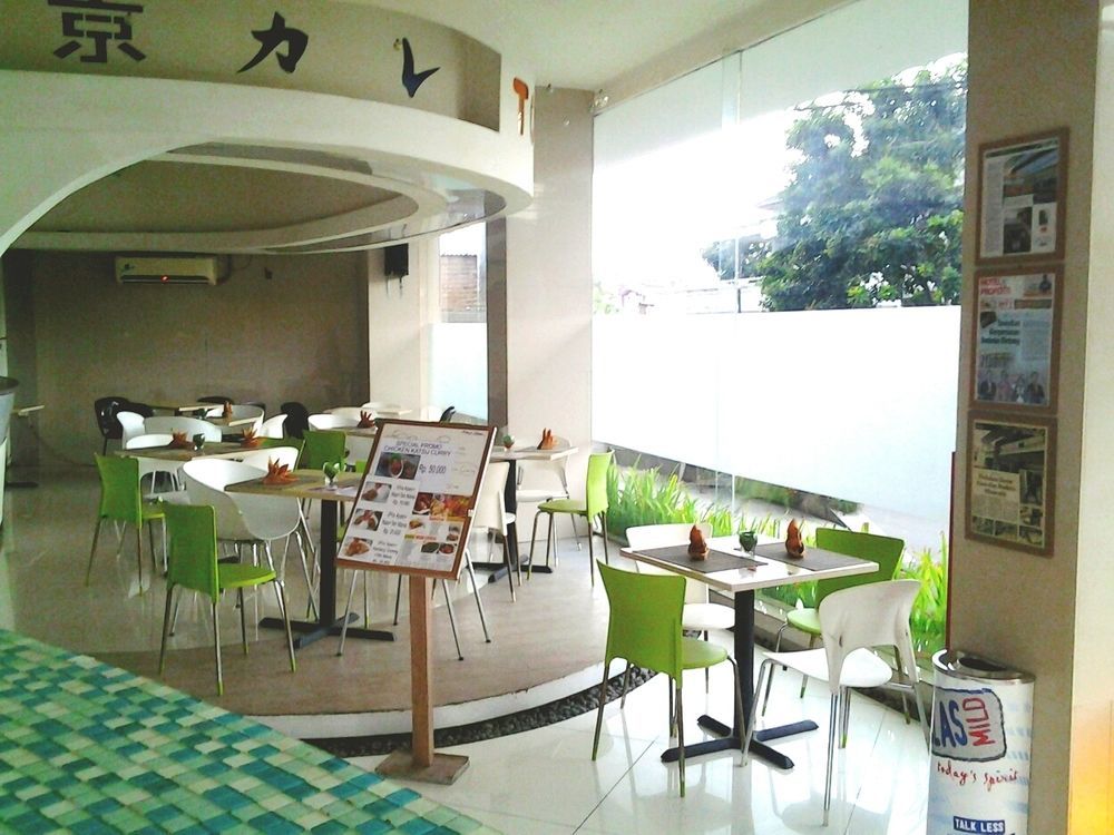 Space 2* Bogor